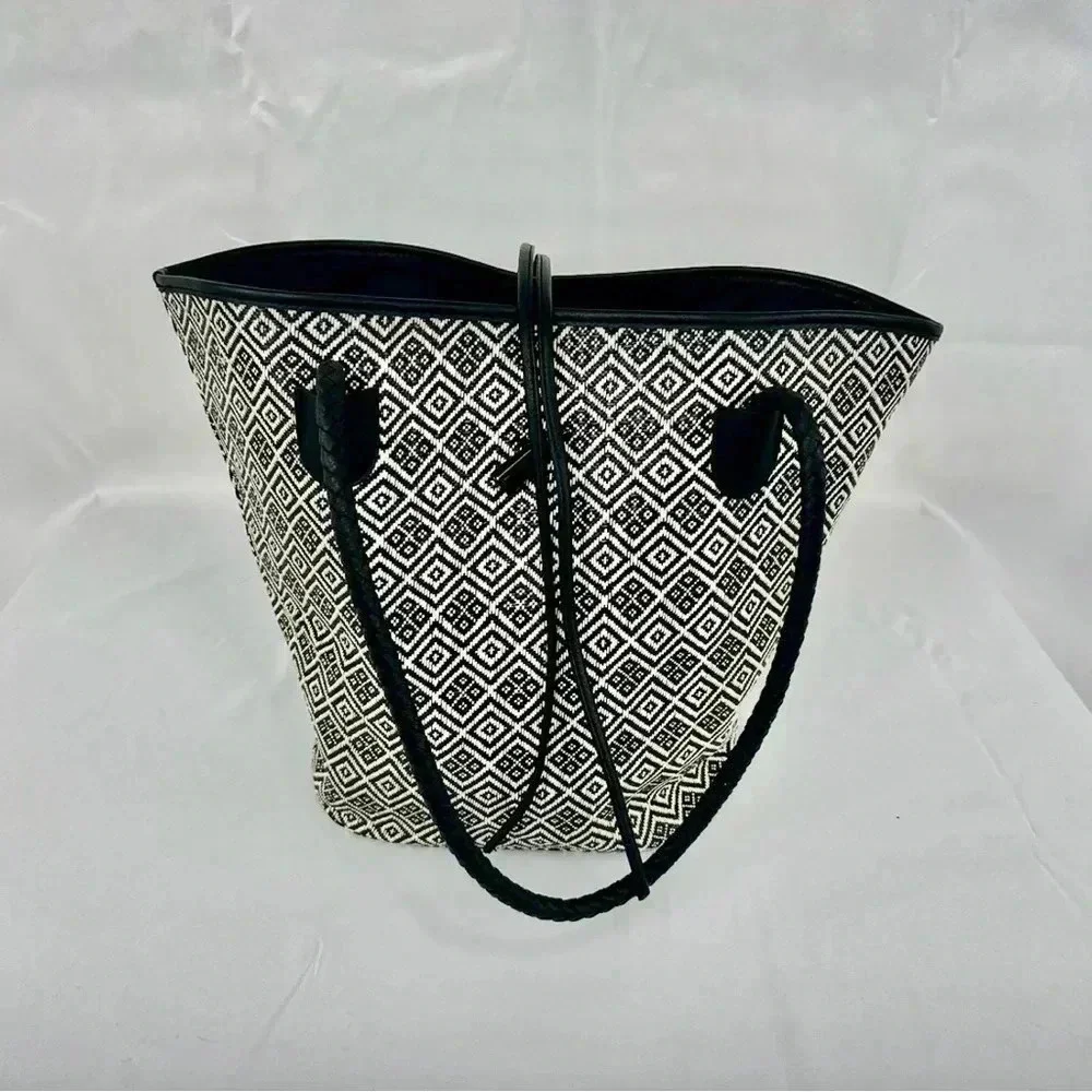 Neiman Marcus woven boho beach tote bag